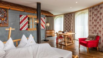 Die Suite Lodge Jürgen ist einer Bauernkammer nachempfunden und bietet Platz für bis zu drei Personen