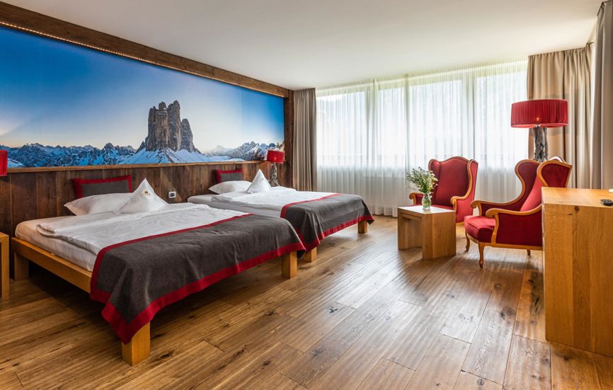 Schlafzimmer mit zwei Betten - Suite Lodge Saskia