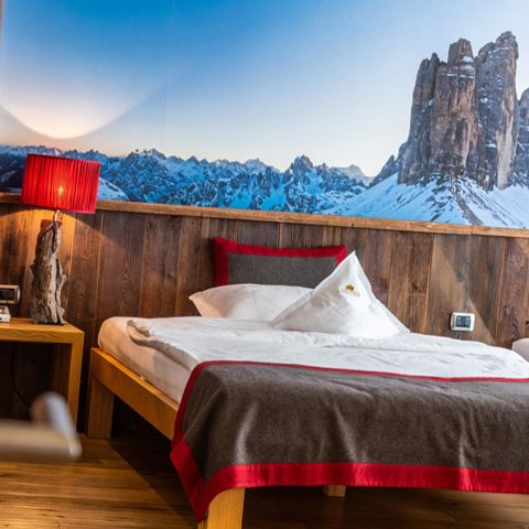 Saskia's love for nature and the mountains is mirrored also in her Suite Lodge