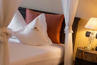 Letto a baldacchino - Suite Lodge Stephanie