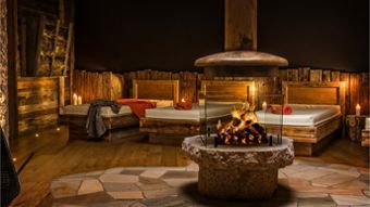 Rilassarsi nella area relax dopo la sauna nel nostro hotel benessere a Dobbiaco