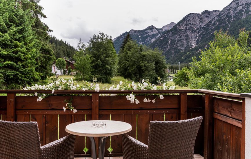 Aussicht vom Balkon des Doppelzimmers Landro Lodge